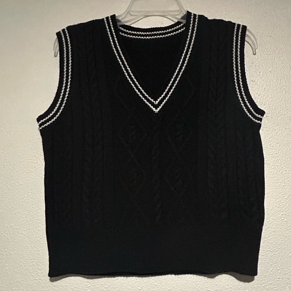 Sweater Vest
